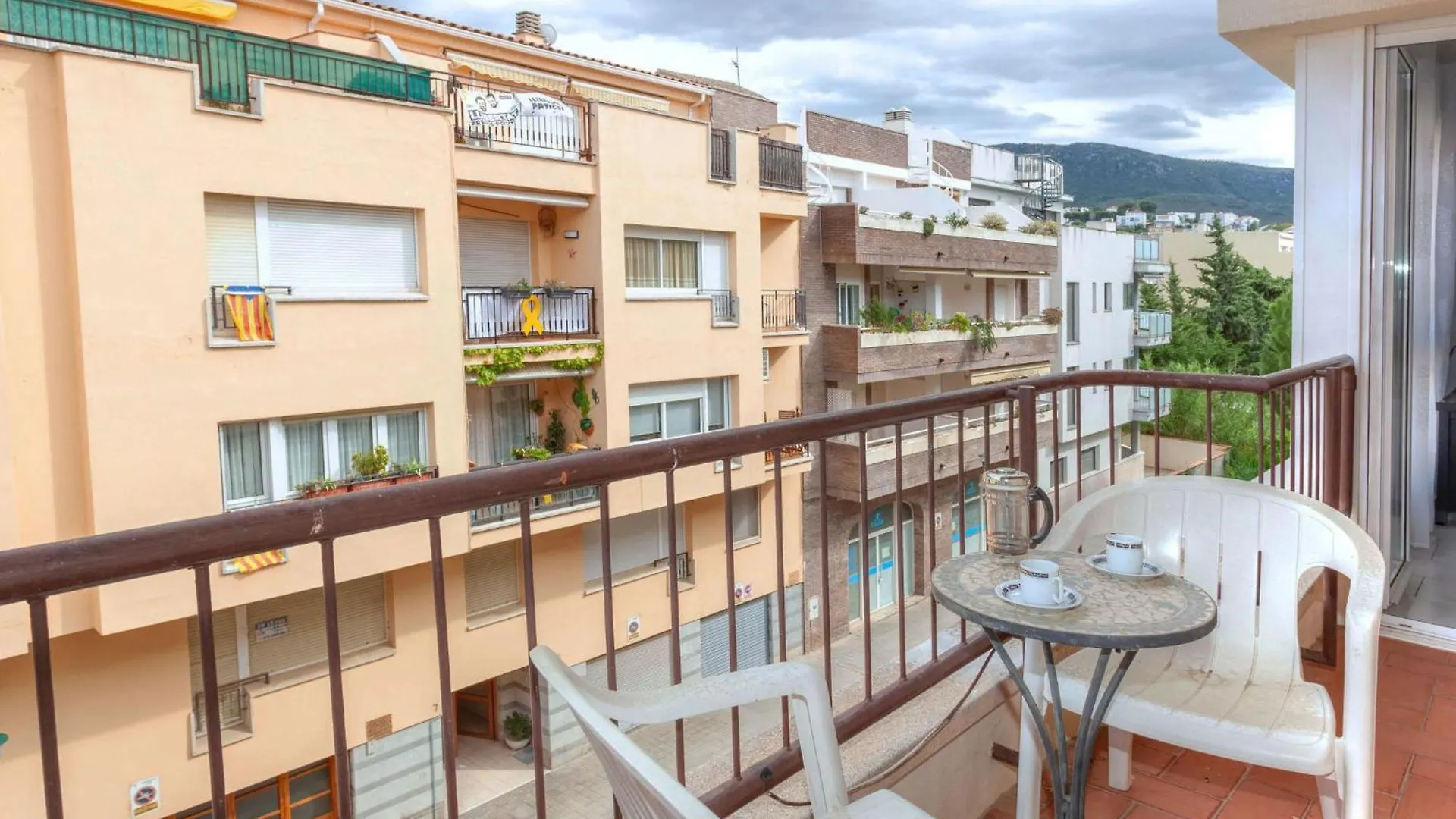 Apartment Emporda-1 By Interhome Llança